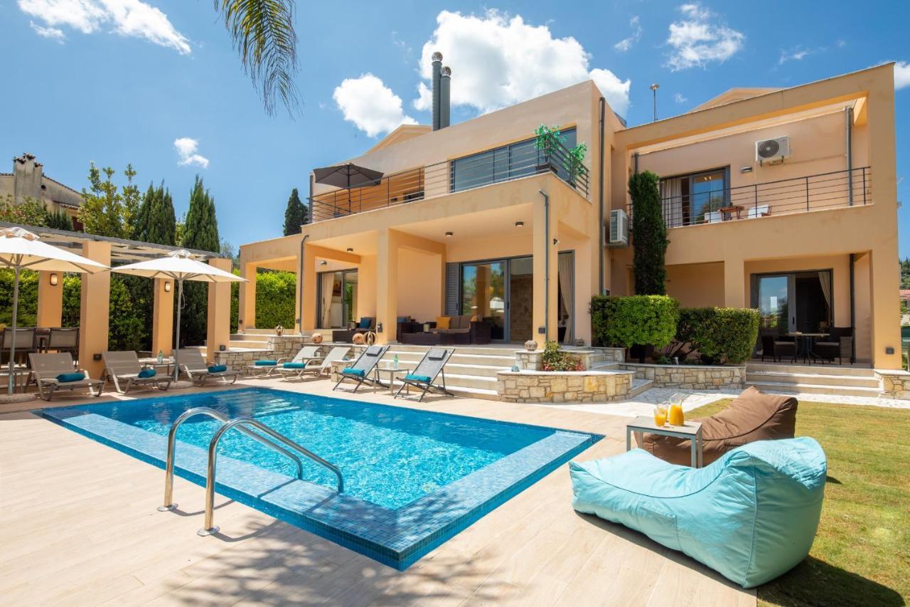 Serena, Eastern Corfu Villa